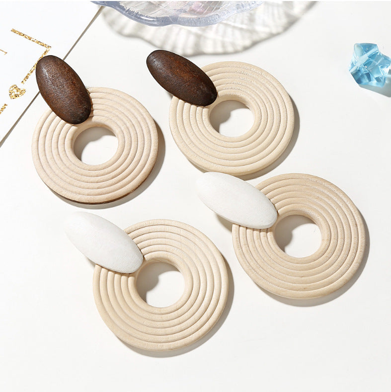 Boho Wooden Circle Drop Earrings – Neutral Tone Geometric Statement Earrings for Women