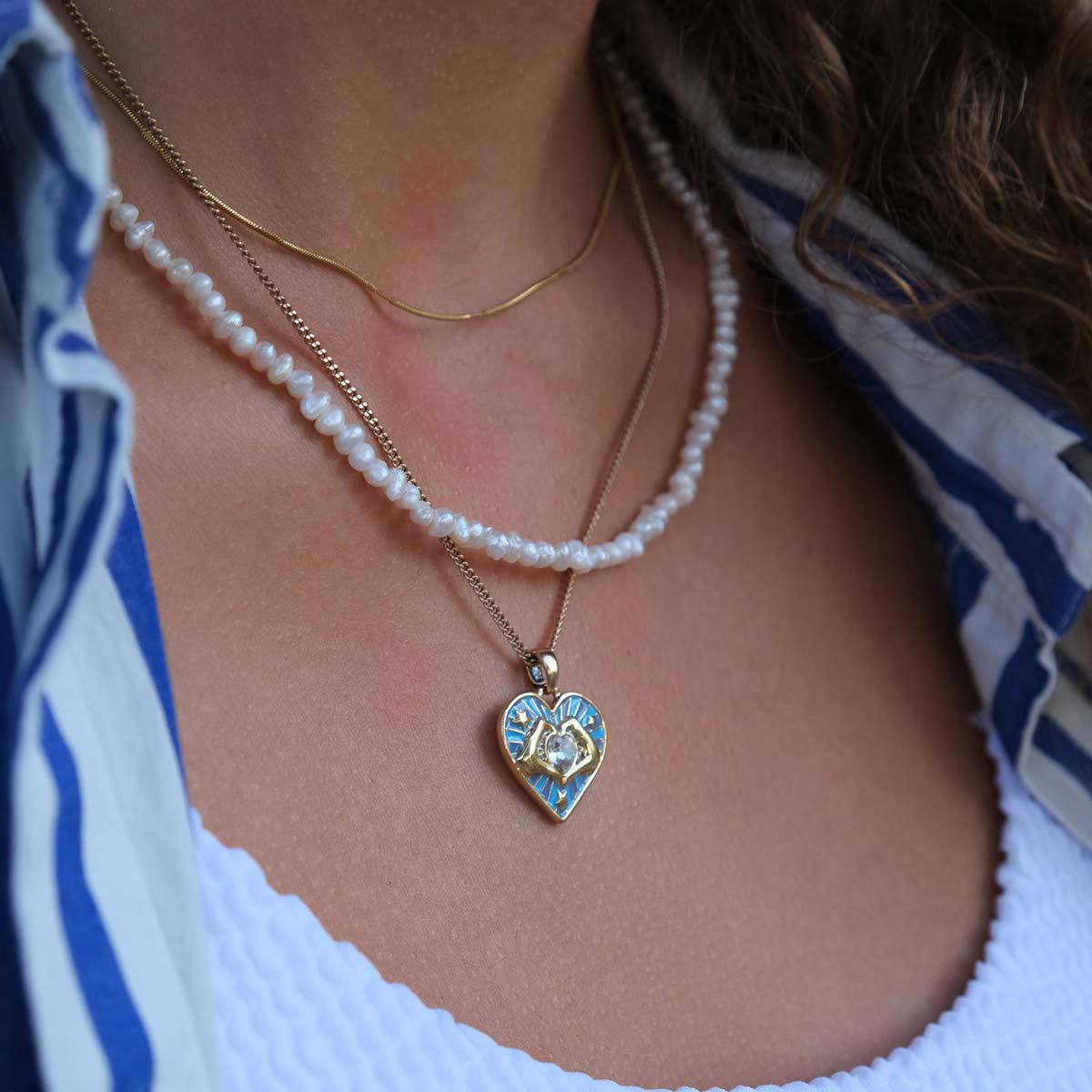 Colorful Enamel Heart Pendant Necklace – Gold Romantic Charm Necklace for Women