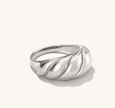 Chunky Gold Dome Statement Ring – Elegant Minimalist Bold Fashion Ring for Women